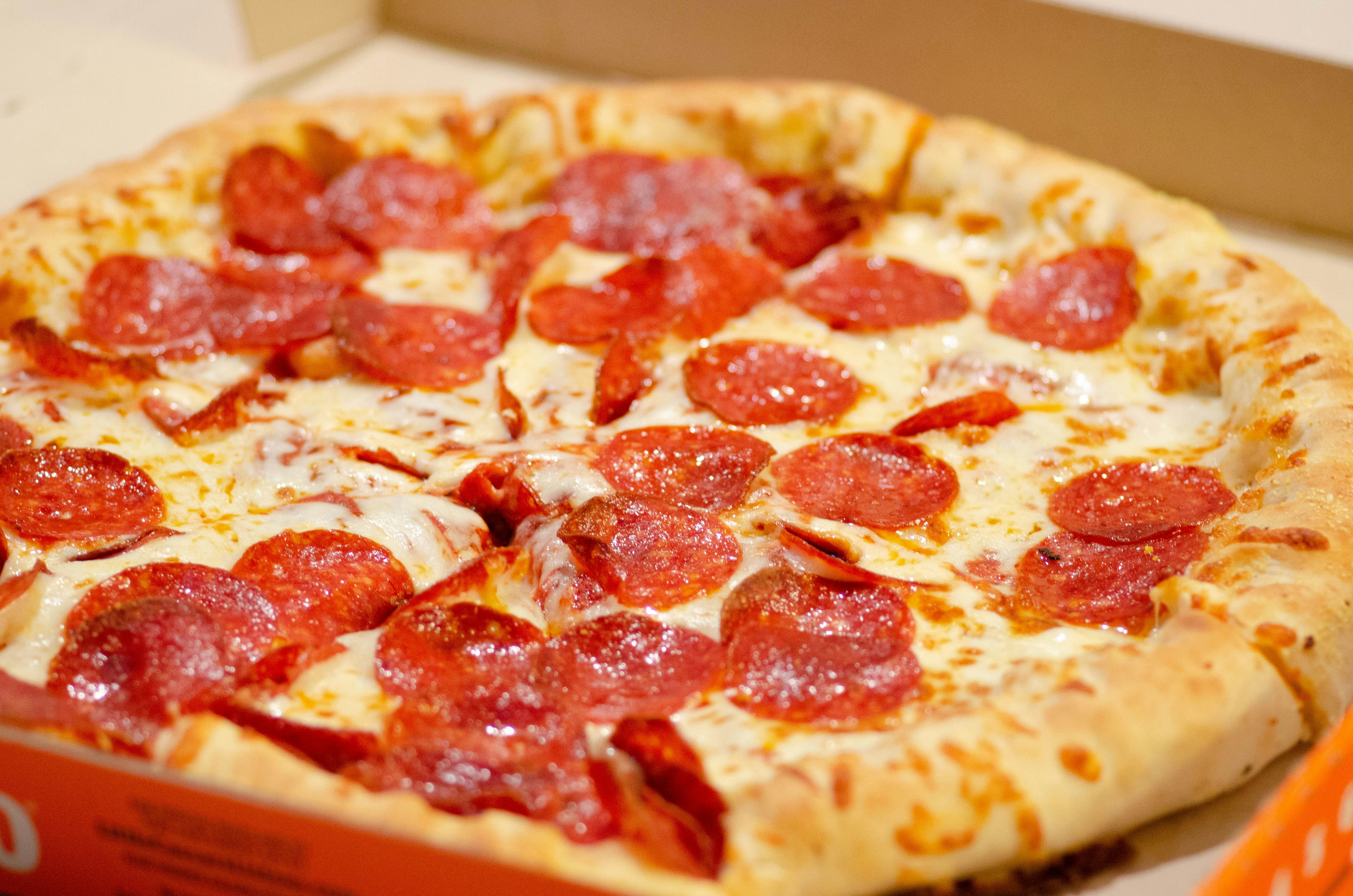 Pizza Restaurant Sales 2015 analysis with R